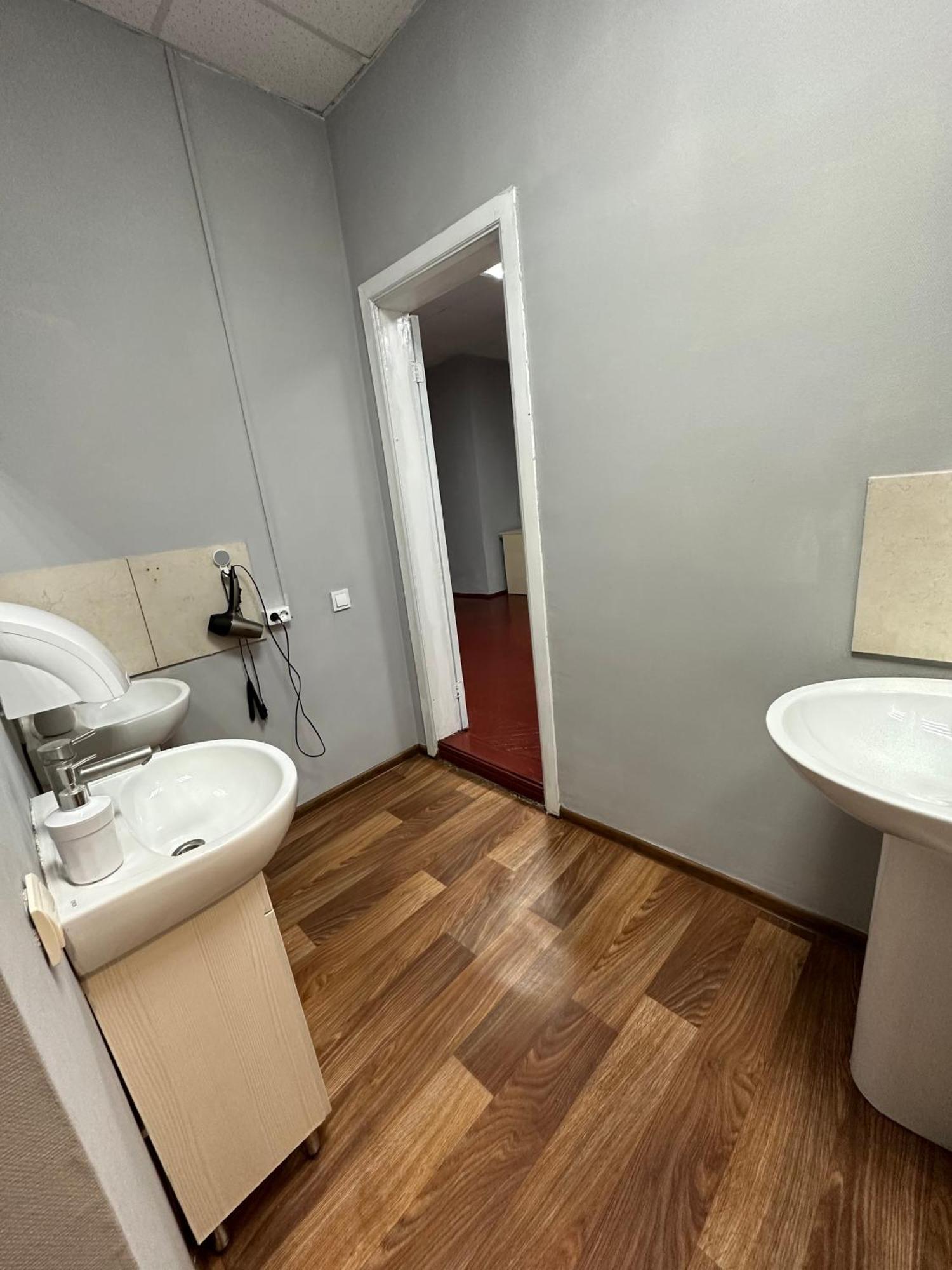 P2B Hostel & Bar 키예프 외부 사진